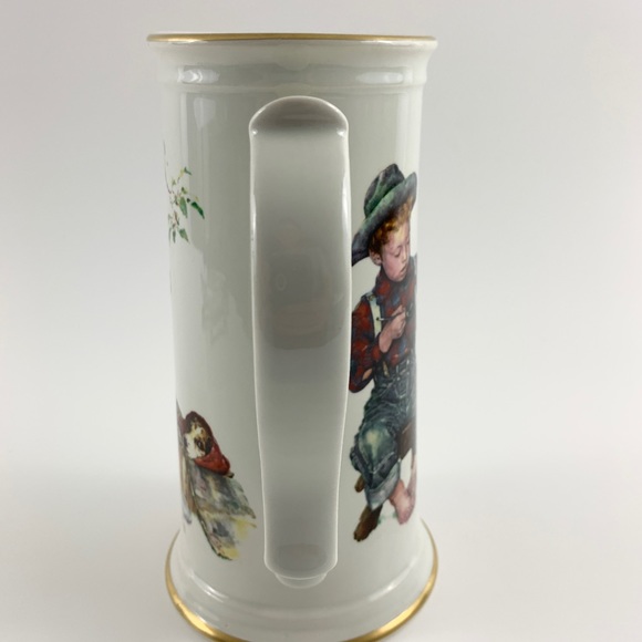 Norman Rockwell Gorham Limited, "The Mysterious Malady" Stein. #704 of 9,800. - Picture 4 of 10